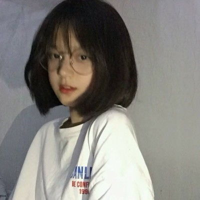 手机越卖越贵 厂商却越来越慌